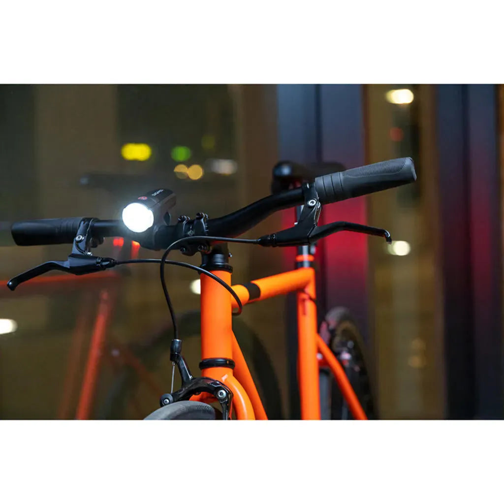Sigma Aura 30 Frontlykt - Lys